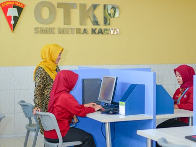 Manajemen Perkantoran dan Layanan Bisnis (MPLB)