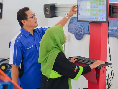 Teknik Kendaran Ringan (TKR)