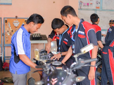 Teknik Sepeda Motor (TSM)